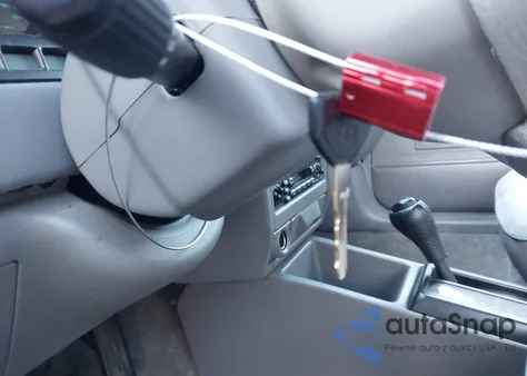 1993 Plymouth Sundance из США, поврежденный, VIN 1P3XP28K6PN513147